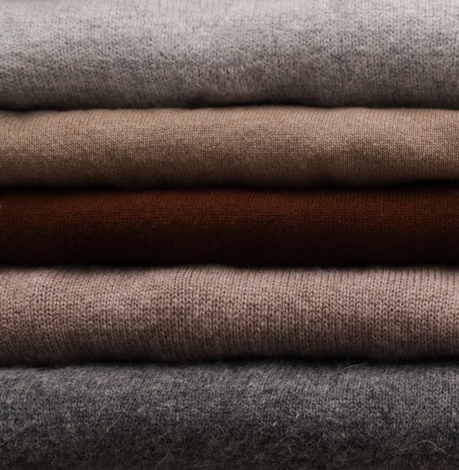 Lightweight Cashmere Scarf